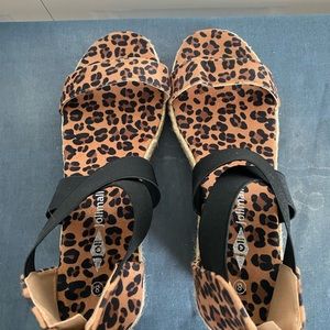 Animal print ladies wedge sandals. Size 8.